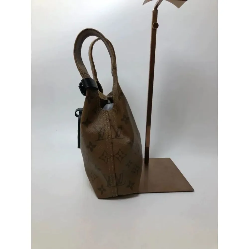 Louis Vuitton Women Pre-Loved Bag Very Good Condition